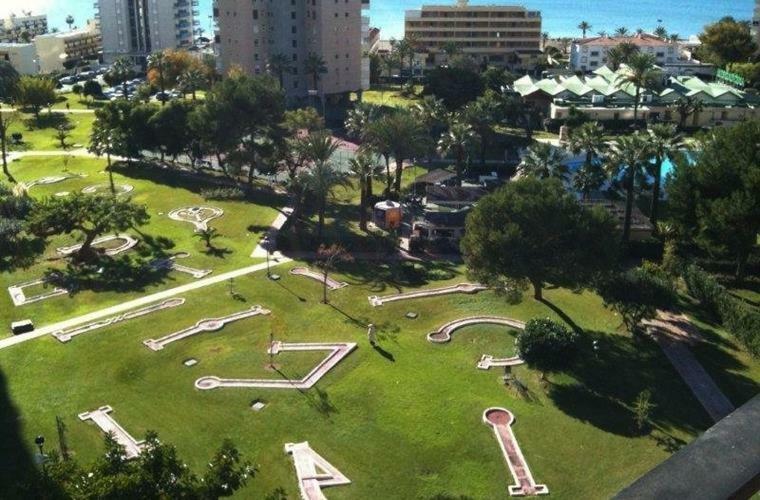 Oasis Playamar Lägenhet Torremolinos Exteriör bild